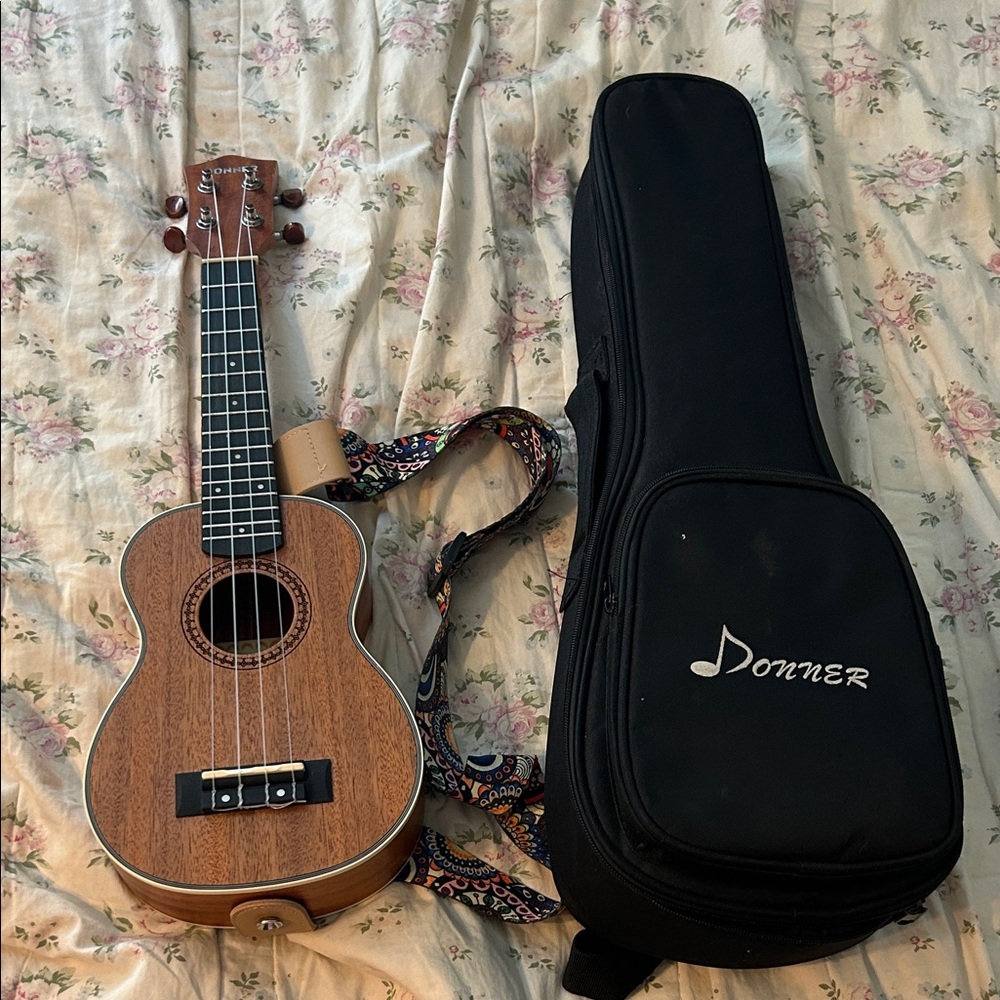 brand new Donner Ukulele with Black Case